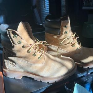 Womens Timberlands size 8 Brand new